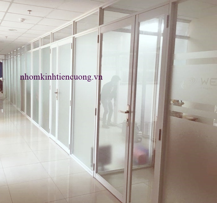 Vách ngăn nhôm kính mẫu cho phòng ngủ thiết kế ĐẸP giá rẻ