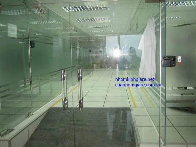 Cửa Kính Cường Lực 5 CỬA KÍNH CƯỜNG LỰC