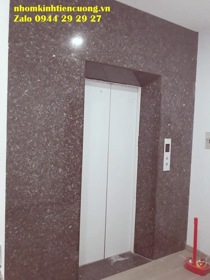Thi công đá hoa cương theo yêu cầu