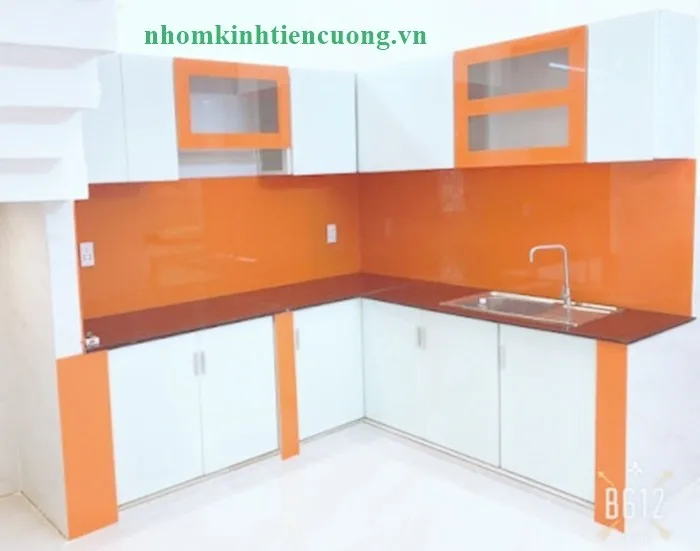 TỦ NHÔM KÍNH
