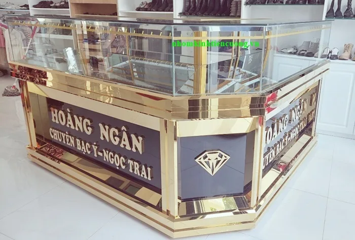 Đóng tủ vàng bạc 1