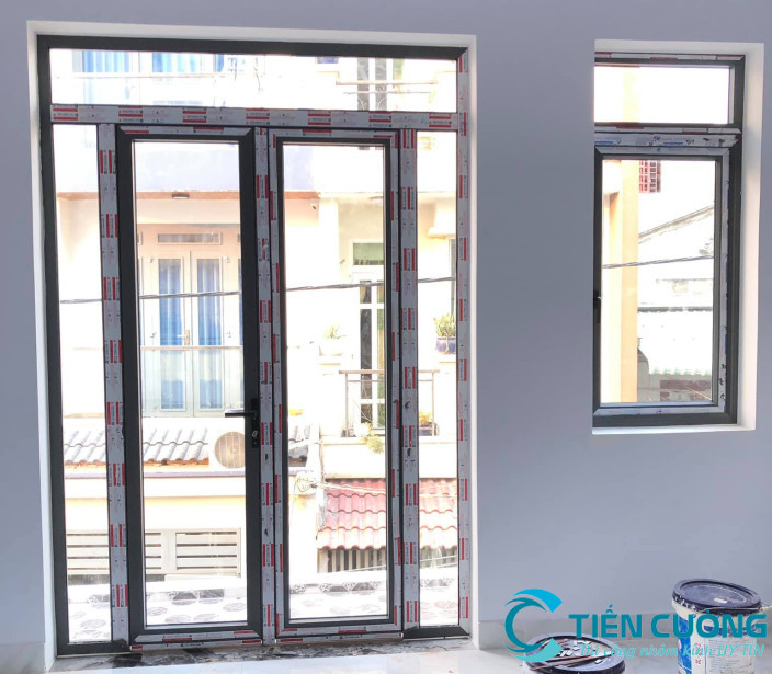 Hoàn thiện cửa nhôm kính đẹp