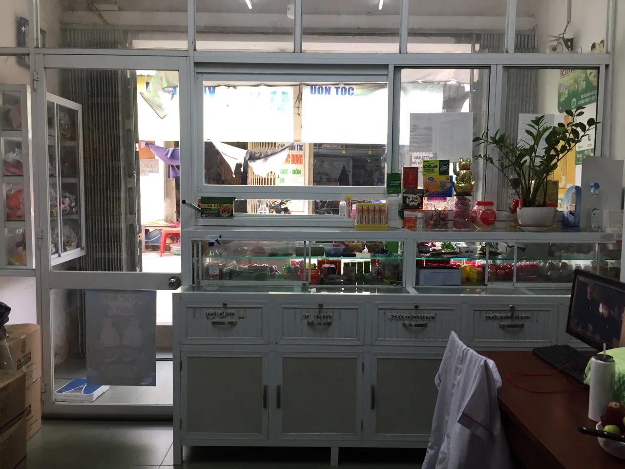 Tủ Thuốc Tây Nhôm Kính Tủ Thuốc Tây Nhôm Kính