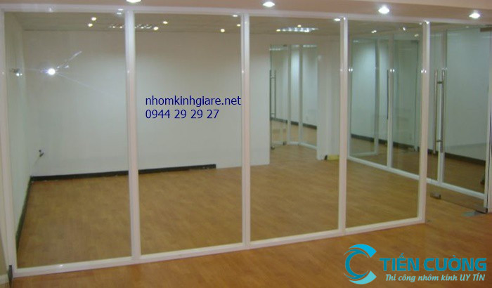 Vách Kính Khung Nhôm