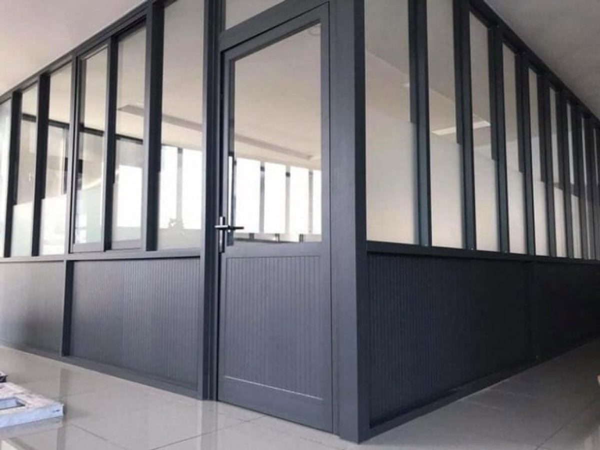 Vách nhôm ngăn phòng 5